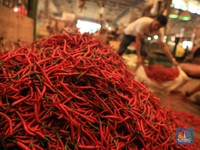 Harga Sembako yang Biasanya Melonjak Kini Jinak, Ada Apa?