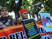 Massa Pro Anies di Balai Kota: 