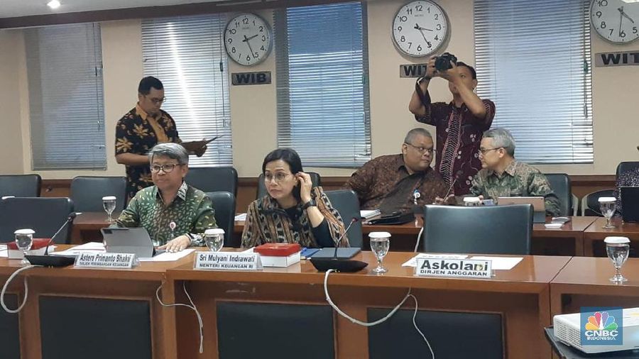 Kementerian Keuangan masih mengkaji skema perubahan pembayaran bagi pensiunan aparatur sipil negara (ASN) atau PNS.
