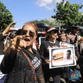 Gegara Banjir, Massa Pro & Kontra Anies Berdemo di Balai Kota