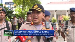 Unjuk Rasa Pro & Kontra Anies Baswedan Soal Banjir