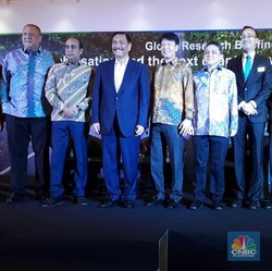 China Rajai Investasi di Indonesia, Luhut: Ada UEA Juga