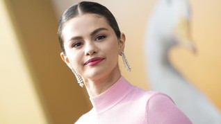 Album Rare Selena Gomez Rajai Tangga Musik AS