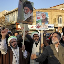 Pangeran Iran Muncul, Sebut Rezim Khamenei Segera Berakhir