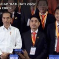 Momen Jokowi Ucap 'Hati-hati 2024' di Depan Sandi & Erick