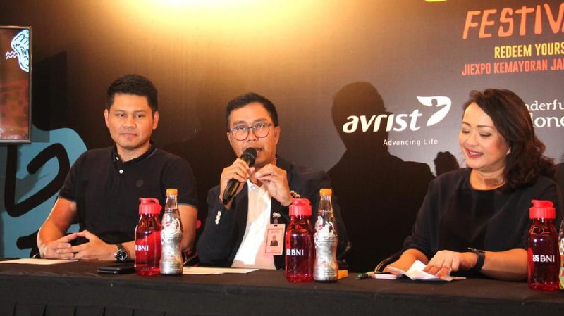 BNI memberikan promo Buy 1 Get 2 Daily Pass BNI Java Jazz Festival 2020 dengan menggunakan Kartu Debit dan Kartu Kredit BNI.