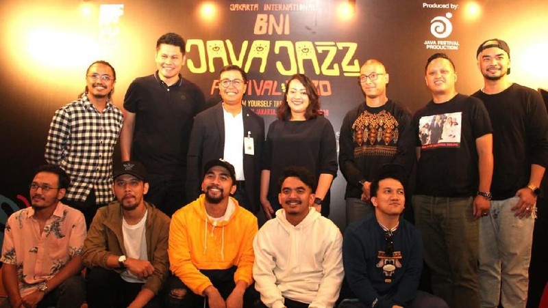 BNI memberikan promo Buy 1 Get 2 Daily Pass BNI Java Jazz Festival 2020 dengan menggunakan Kartu Debit dan Kartu Kredit BNI.
