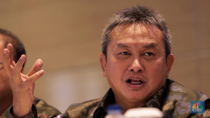 Kepala Eksekutif Pengawas Pasar Modal, Anggota Dewan Komisioner OJK, Hoesen M.M (CNBC Indonesia/Tri Susilo) Kepala Eksekutif Pengawas Pasar Modal, Anggota Dewan Komisioner OJK, Hoesen M.M (CNBC Indonesia/Tri Susilo)