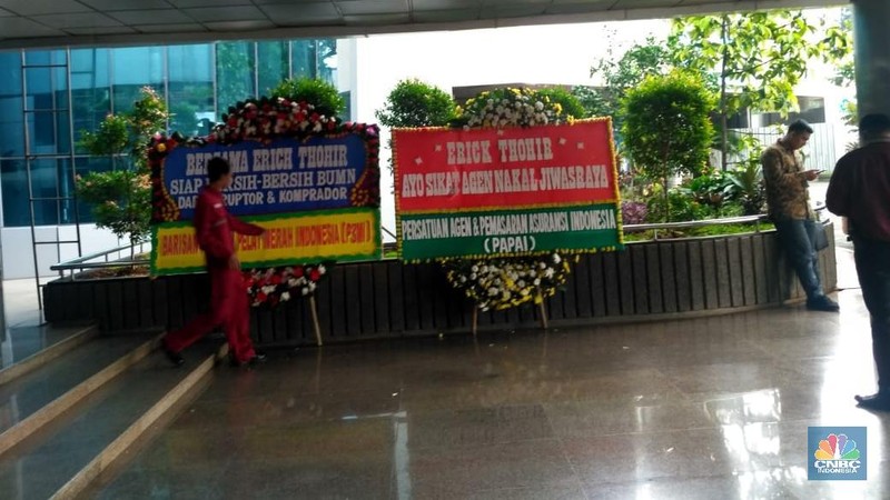 Semua menyampaikan dukungan kepada Menteri BUMN Erick Thohir untuk membereskan skandal Jiwasraya.