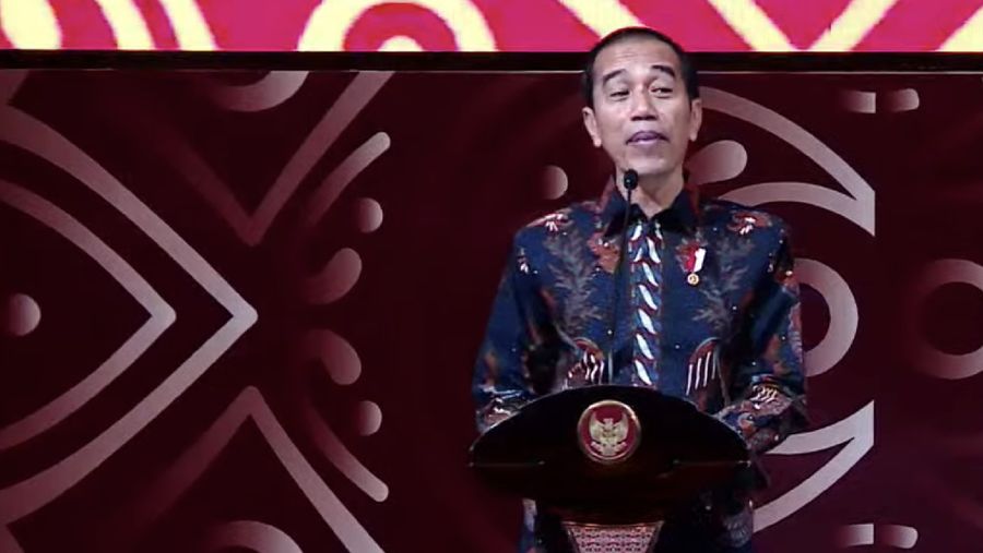 Presiden Jokowi menyoroti beberapa hal yang mesti diperhatikan dalam melakukan reformasi IKNB.