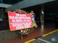 Bereskan Jiwasraya, Kantor Erick Thohir Banjir Karangan Bunga