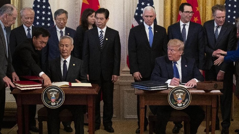 Amerika Serikat (AS) dan China akhirnya menandatangani perjanjian dagang Fase I.