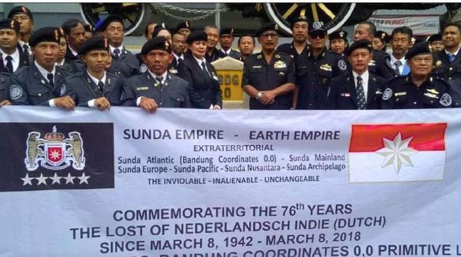 Polisi Kembali Periksa Tujuh Anggota Sunda Empire - CNN Indonesia