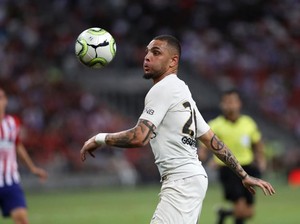 Persib Dikabarkan Kontrak Layvin Kurzawa hingga Akhir Musim 2025/26