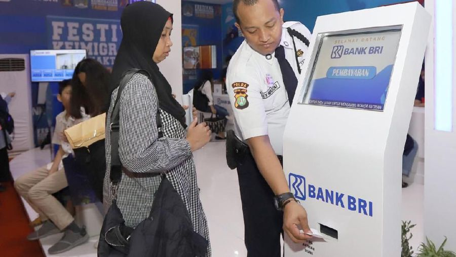 PT Bank Rakyat Indonesia Tbk (BBRI) menyatakan pada tahun ini belum berencana melakukan ekspansi non organik melalui akuisisi bank.