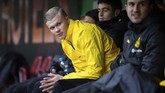 Erling Haaland memulai laga melawan Augsburg di WWK Arena, Sabtu (18/1). sebagai cadangan Borussia Dortmund. (Tom Weller/dpa via AP)