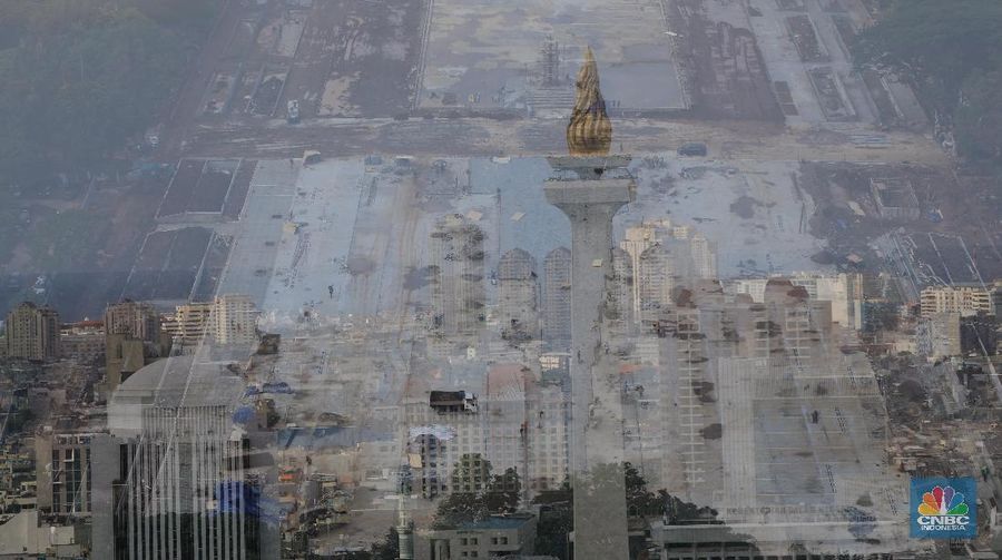 Pemprov DKI Jakarta melakukan revitalisasi kawasan Monas, Jakarta Pusat.