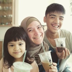Lunasi KPR, Andhara Early Resmi Hidup Bebas Utang dan Tenang