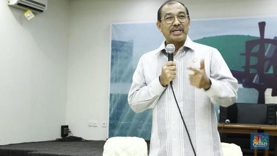 Dewan Pimpinan Daerah Republik Indonesia mengusulkan agar moratorium pembentukan daerah otonom baru dicabut.