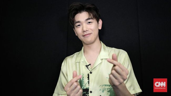 Terpincut Eric Nam yang Supel dan Tanpa Batasan