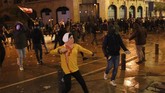 Warga Libanon menuntut pemerintahan yang baru harus bisa tanggap mencari jalan keluar dari krisis ekonomi. (AP Photo/Hussein Malla)