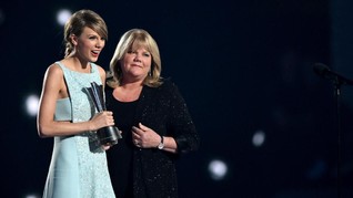 Ibu Taylor Swift Idap Tumor Otak Usai Didiagnosis Kanker