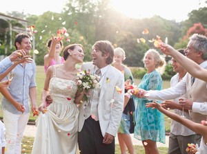 60 Ucapan Selamat Menikah untuk Pengantin Baru yang Islami dan Menyentuh Hati