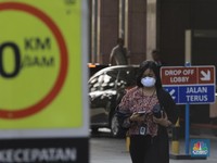 Virus Corona Merebak, tapi Emas Antam Malah Turun, kok Bisa?