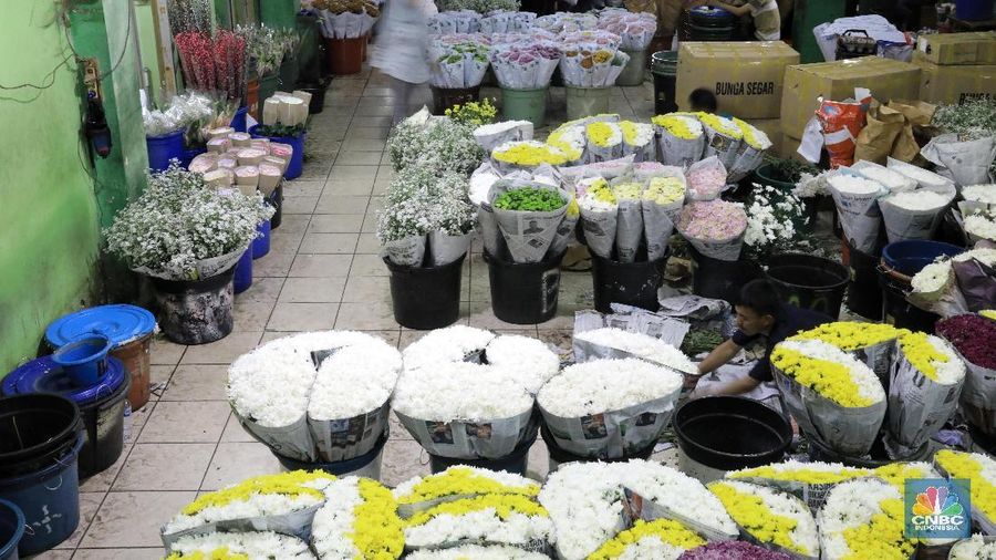 Penjualan bunga di Pasar Bunga Rawa Belong meningkat jelang Imlek.