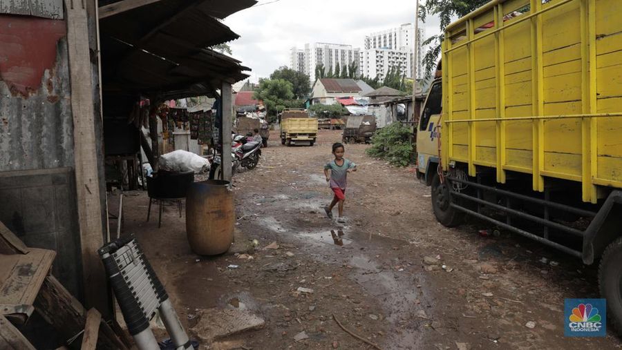 Senyum dan Harapan Para Bocah di Kampung Pemulung. (CNBC Indonesia/Muhammad Sabki)