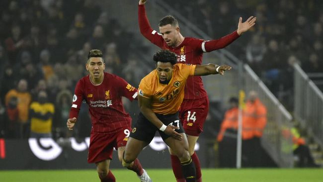 West Ham Patut Tiru Wolves Repotkan Liverpool