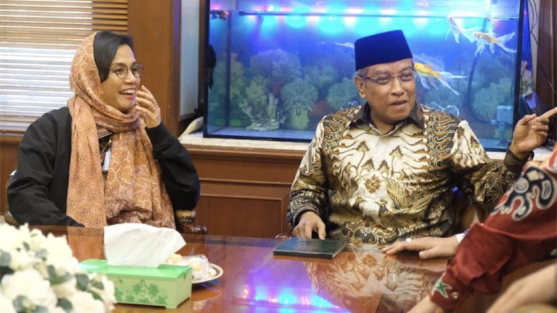 Sri Mulyani berkunjung ke kantor PBNU untuk bersilaturahmi dan berdiskusi bersama.