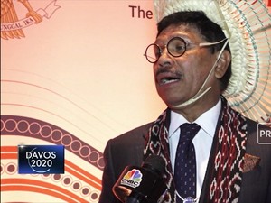 Plate Bicarakan Soal 5G dengan Perusahaan Global di Davos