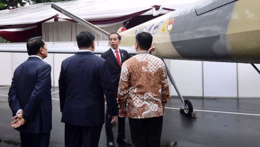 Drone ingin Indonesia mampu menguasai teknologi drone canggih termasuk yang bisa dipersenjatai.