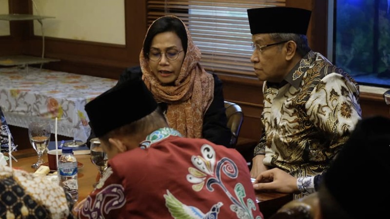 Sri Mulyani berkunjung ke kantor PBNU untuk bersilaturahmi dan berdiskusi bersama.