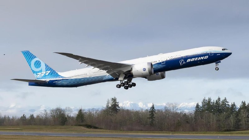 Pesawat 777X juga menggabungkan fitur terbaik dari pesawat 777 pilihan penumpang dan kabin pesawat 787 Dreamliner