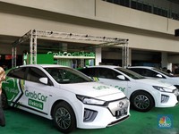Perhatian! PSBB Ketat Anies, Go Car & Grab Car Maksimal 50%
