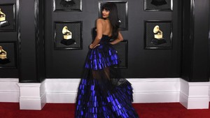 FOTO: Busana Terburuk Grammy Awards 2020
