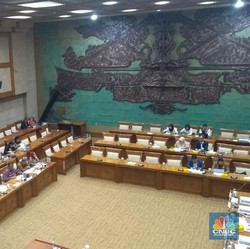 Di Depan DPR, Bos BI Klaim Ekonomi Global Tak Ramah