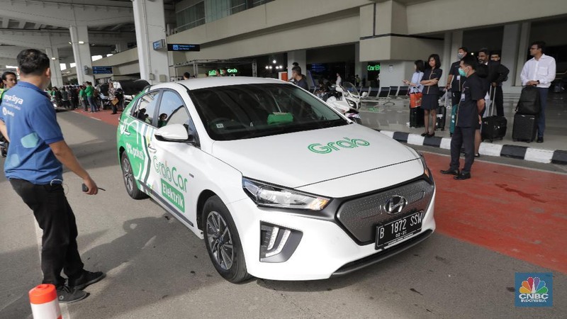 Mobil Listrik Grab Indonesia Kini Tersedia di Bandara Soekarno Hatta.