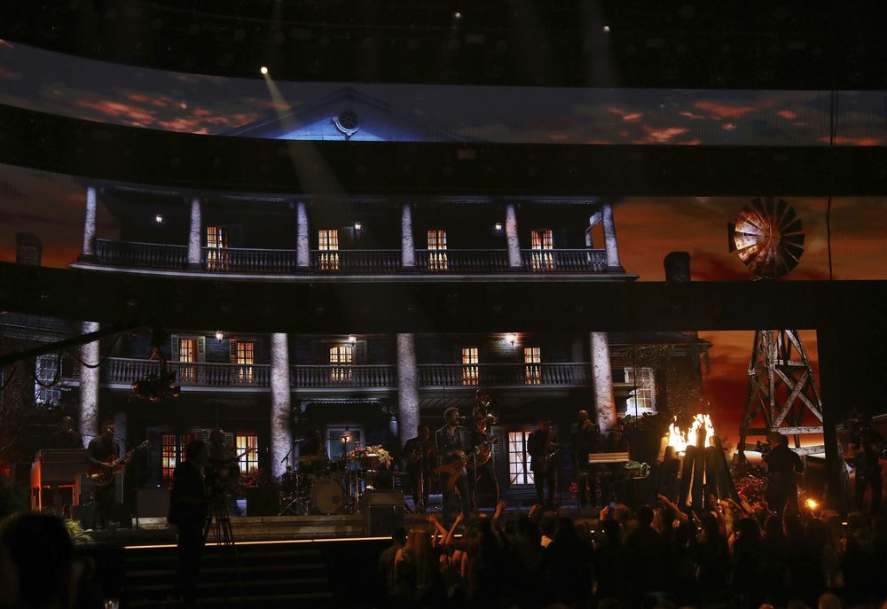 Kobe, Billie Elish, dan BTS di Grammy Awards 2020 - Foto 4