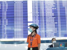 Penampakan Bandara Soekarno-Hatta yang Penuh Orang Bermasker