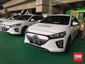 Taksi Listrik Grab Resmi Beroperasi di Bandara Soeta