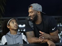 Goodbye Legend! Ini Momen Mesra Kobe Bryant & Putrinya