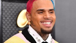 Didakwa atas Penyerangan Brutal, Chris Brown Ditangkap di Inggris