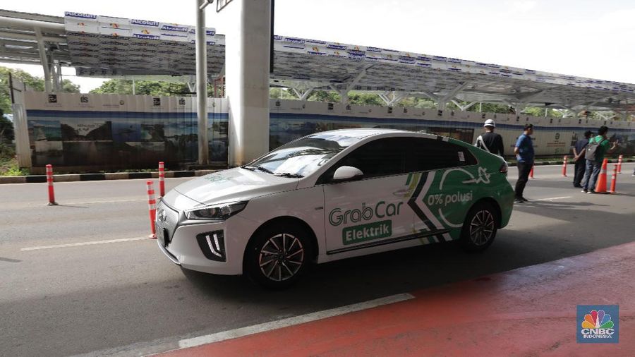 Mobil Listrik Grab Indonesia. (CNBC Indonesia/Tri Susilo)