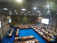 DPR Cecar ESDM Soal Kepastian Harga Gas Industri