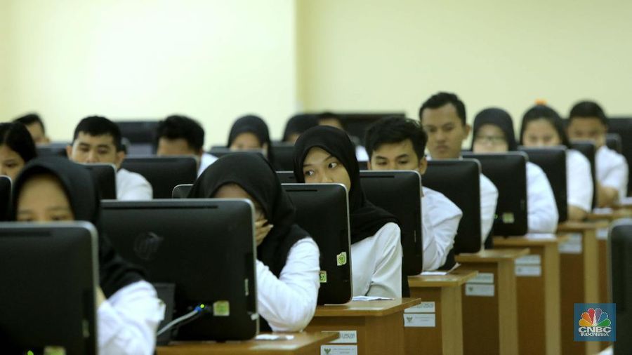 Tes awal bagi calon pegawai negeri sipil (CPNS) adalah Seleksi Kompetensi Dasar (SKD). Tes ini akan dilakukan hingga Februari 2020.