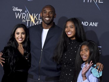 Mendiang Kobe Bryant Cuan 30 Kali di Perusahaan Minuman