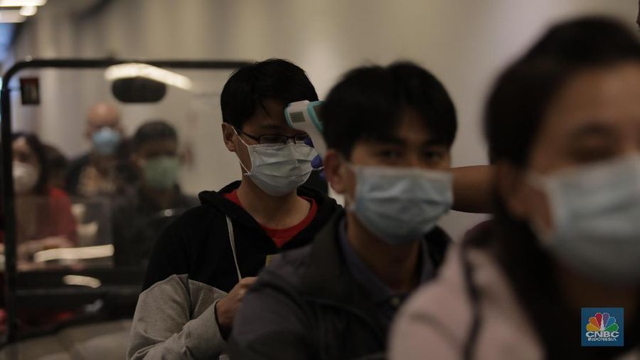 Badan Nasional Penanggulangan Bencana (BNPB) bakal mengirimkan 10 ribu lembar masker ke China.